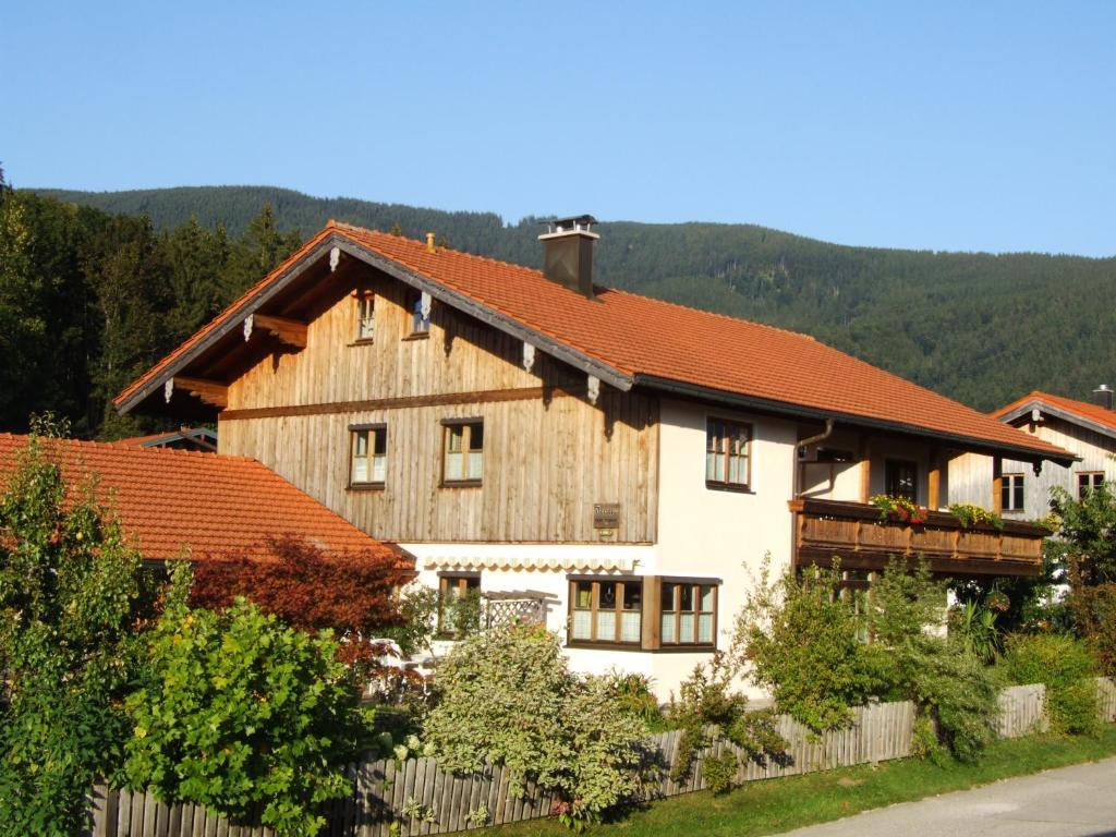 Apartment Andrea - Chiemgau Karte 인젤 외부 사진