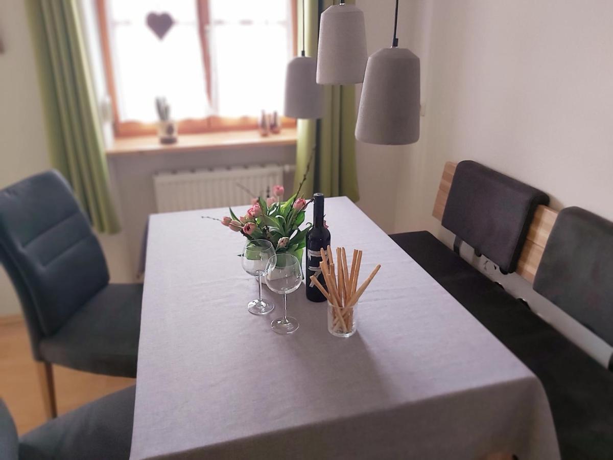 Apartment Andrea - Chiemgau Karte 인젤 외부 사진