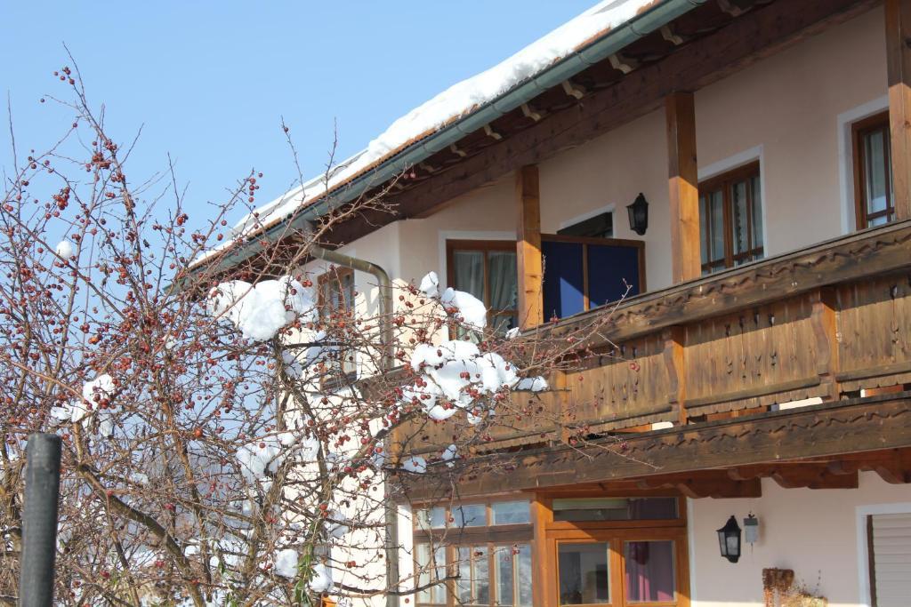 Apartment Andrea - Chiemgau Karte 인젤 외부 사진
